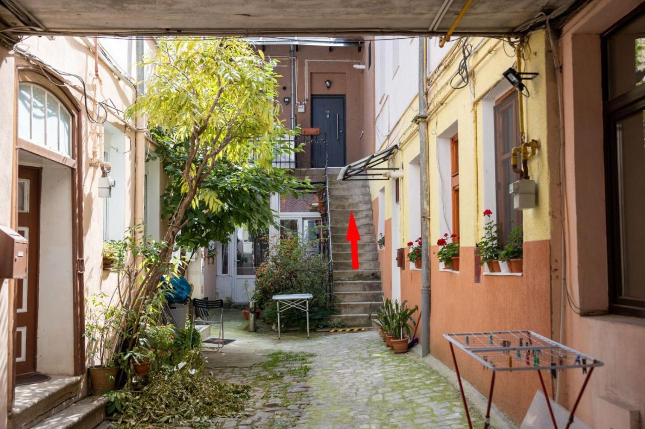 The Bear'S Den In Old City Centre Braşov Buitenkant foto